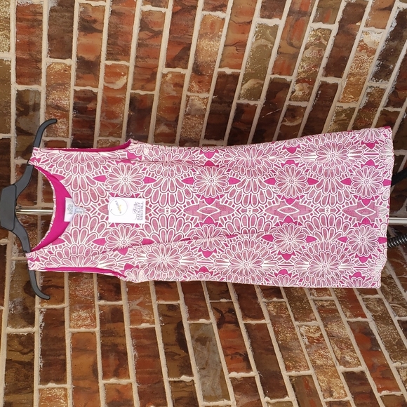 Belle Badgley Mischka Dresses & Skirts - Belle Badgley Mischka Fuschia and White Lace Dress